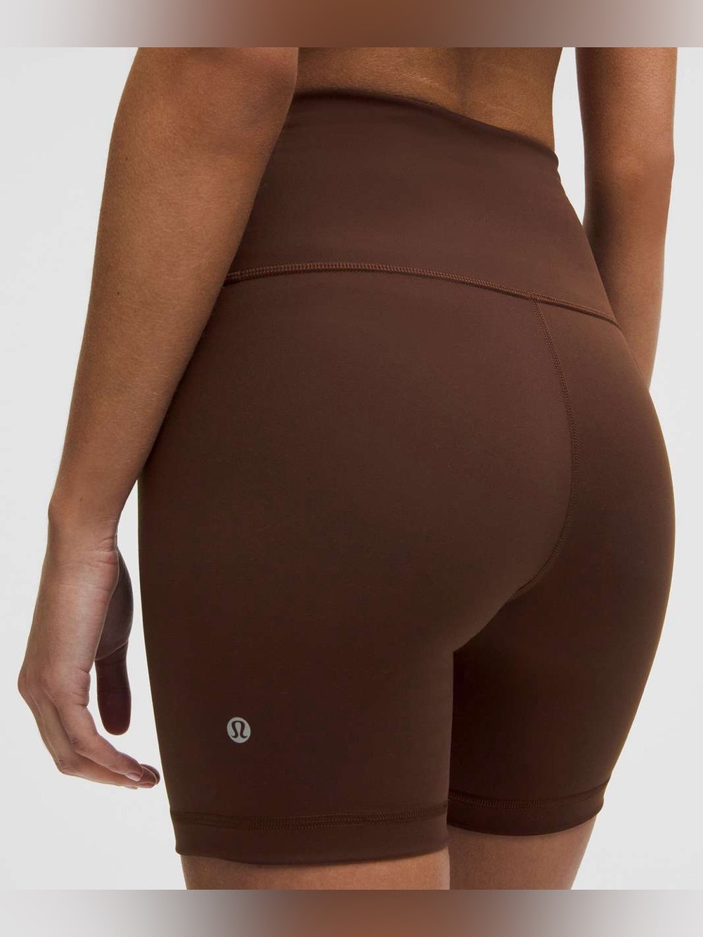 Lululemon Wunder Train High-Rise Short 6"
Lava Cake Size 12